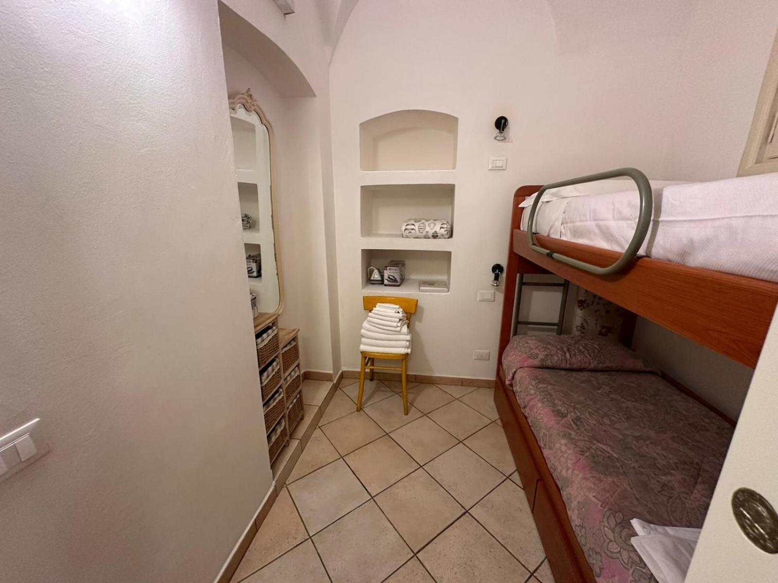 2 Passi Dal Mare Di Alassio Ampio Trilocale Extérieur photo